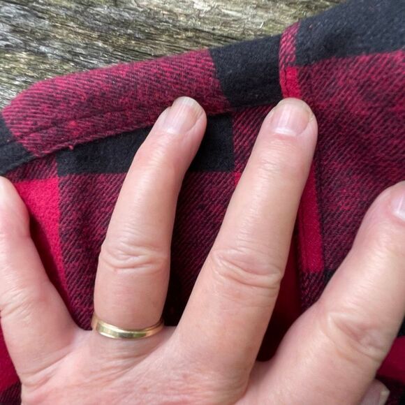 Field & Forrest size XLT Buffalo plaid  flannel button up. - Picture 7 of 7